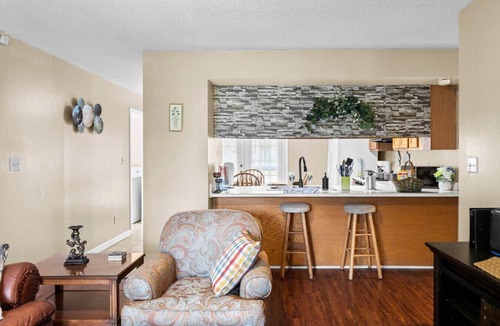 Brighton House | Spacious 3BR Home 10 Min to Downtown Big Yard