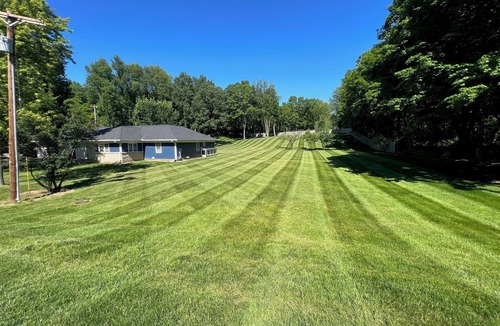 Battle Creek House | Spacious 3BR Home w/Gym, Office, and Huge Yard. Pet and Extended Stay Friendly