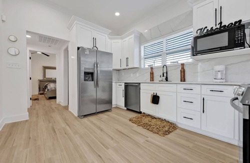 Forest Park House | Spacious 3BR Near UAB & Downtown | Sleeps 7 |