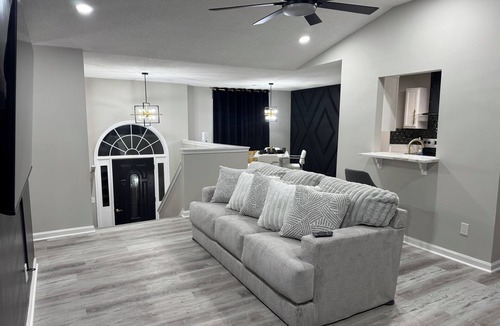 Church Street House | Spacious 4-bedroom house in gorgeous College Park with AC