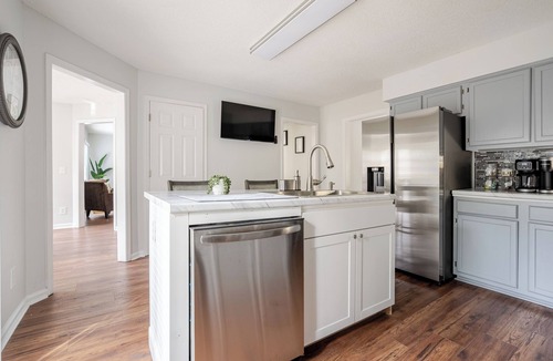 Mableton House | Spacious 4BR 5 Beds Quiet Cul-de-Sac Retreat – Minutes to Atlanta