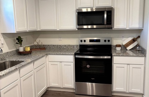 Ellenwood House | Spacious and Peaceful Getaway Just Minutes from Atlanta