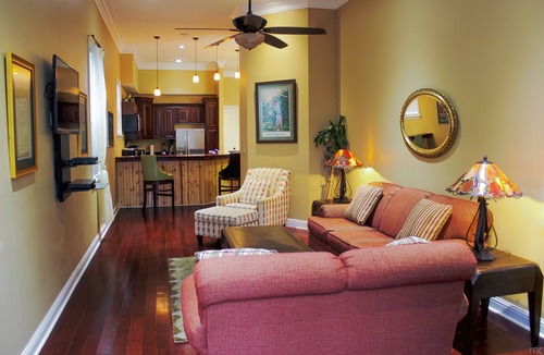 Faubourg Marigny House | Spacious & Breathtaking Home Experience the French Quarter & Frenchmen Street