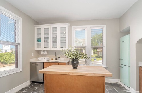 Gettysburg House | Spacious & Cozy Home w/ Gameroom & Parking Sleeps 10