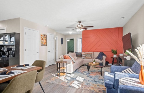 South Point Apartment | Spacious & Cozy Upstairs Apartment with King Beds and Smart TVs in Every Room