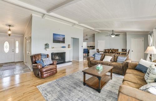 Gaylord House | Spacious Getaway w/Beach & Views on Otsego Lake!