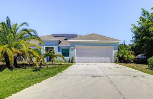 Port Saint Lucie House | Spacious Home Near Dtwn PSL: Travel Nurses Welcome