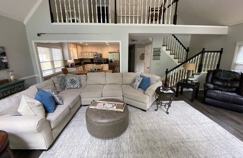 Gumlog House | Spacious Lake Hartwell home with large new dock