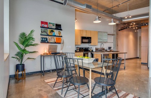 The Gulch Apartment | Spacious Loft in Nashville Gulch Neighborhood!