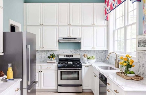 Historic Downtown Savannah House | Spacious Luxurious Townhome - 2 Blocks to Forsyth!