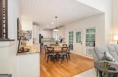 Flowery Branch House | Spacious Luxury Retreat with Lake Lanier Access – 5BR in Flowery Branch!