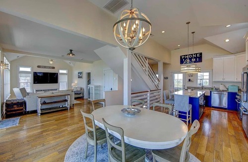 Salvo Cottage | Spacious Oceanfront Cottage with Pool in Salvo