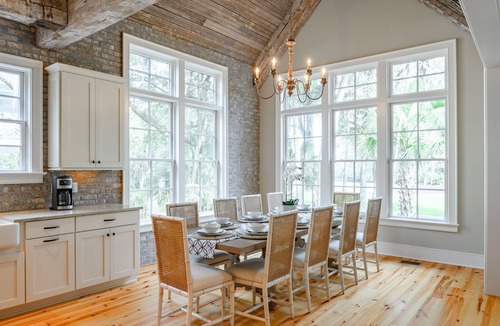 Vanderhorst Plantation House | Spacious renovated home w pool, easy beach access