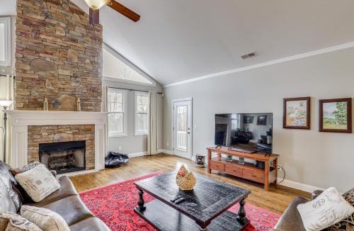 Weaverville House | Spacious & Scenic! Weaverville Home Near Main St