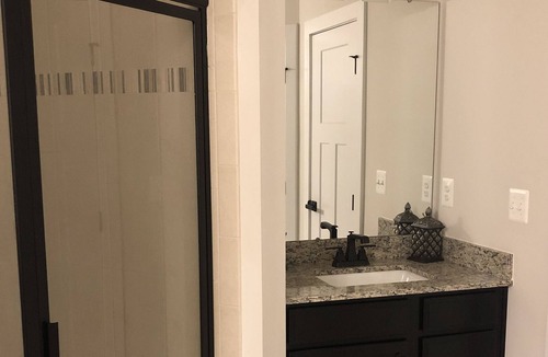 Linganore-Bartonsville Condo | Spacious Top Condo, Grand Master suit and covered patio with a gas fireplace.