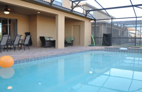 Four Corners Villa | Spacious Villa for Large Groups ✦ Lazy River and Tiki Hut ✦