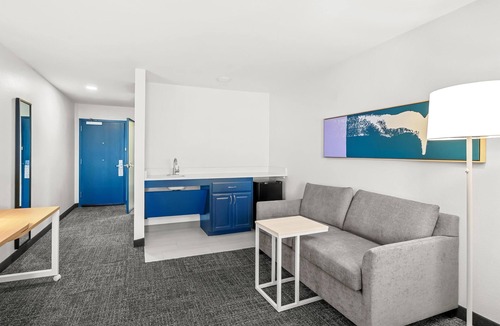 North Little Rock Hotel | Spark by Hilton North Little Rock