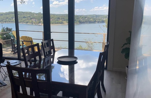 Ridgedale House | Spectacular Lake Views/Close to Big Cedar