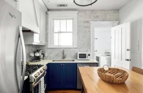 East Side House | Splendid Gem Grant Park ATL LOCAL
