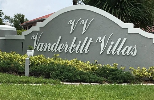 Vanderbilt Beach Condo | Spotless & Spacious! Walk to Delinor-Wiggins State Park/Vanderbilt Beach