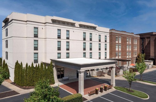 Huntsville Hotel | SpringHill Suites by Marriott Huntsville West/Research Park