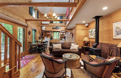 Leland House | Square Bottom in town of Leland