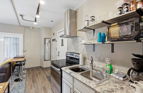 Appleton Apartment | Stateview 204 - 2BR + Free Co-Working Space