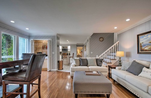 Missionary Ridge House | Stay Above it All! Modern Home on Missionary Ridge