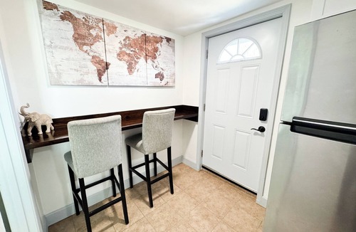 Asheboro Cottage | Stay at the Cottage by the Zoo just 2 miles from the NC Zoo