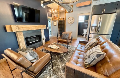 Nelson Condo | Stay Historical - Boiler Maker Office Turns Vacation Destination