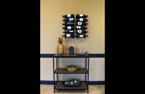 Olive Branch House | Stay with us for a warm southern hospitality. Free homecooked buffet Breakfast.