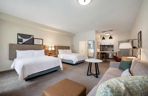 Drayton Plains Hotel | Staybridge Suites Detroit North - Royal Oak by IHG