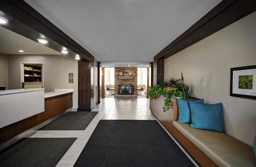Holland Hotel | Staybridge Suites - Holland by IHG