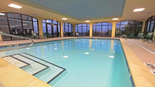 Lake Hamilton Resort | Staybridge Suites Hot Springs by IHG