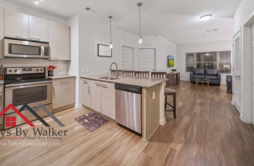 Inman Park Condo | StaysByWalker 2BR Inman Park - King Beds/Gym/Pool