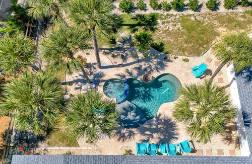 Englewood House | Steps to Beach | Pool + Hot Tub | 2025 Remodeled!