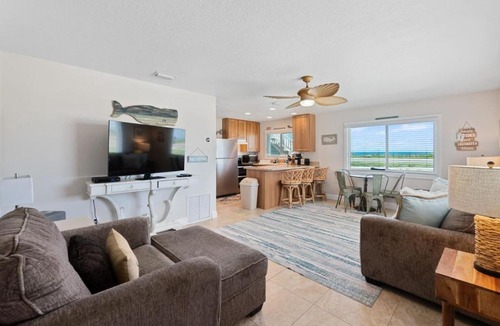 Flagler Beach Apartment | Steps to Flagler Beach! Cozy 1-BR Oceanfront Retreat Dog-Friendly