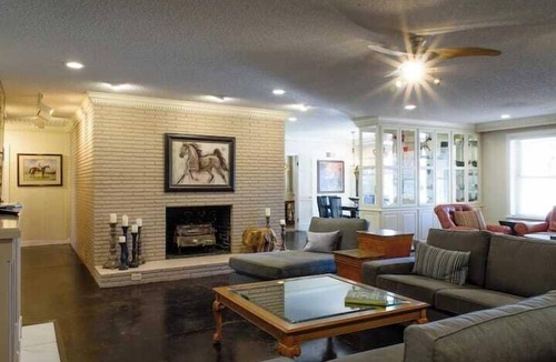 Hot Springs House | Steps to Oaklawn, minutes to downtown, lakes, more