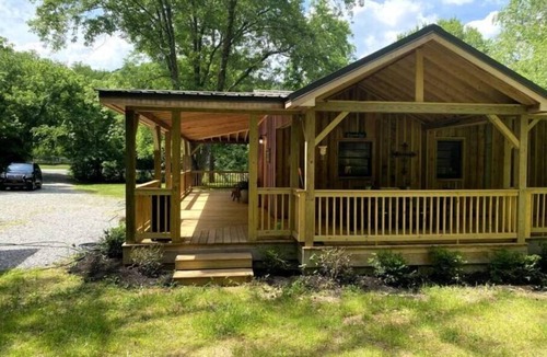 Franklin House | Still Heart Hollow Farm: A Leipers Fork Gem