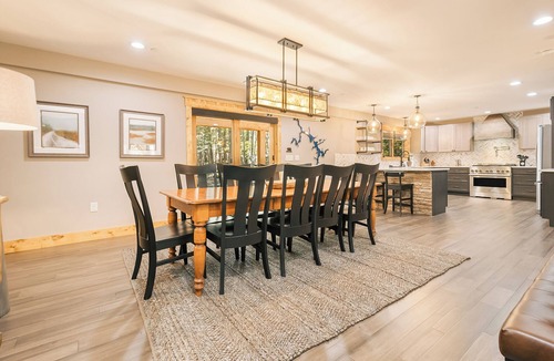 Oakland House | Stone Haven: Sauna, Lake Access w/Dock Slip, 4 Suites, Hot Tub