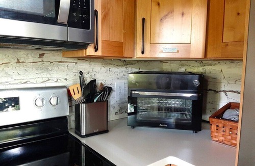 Fleetwood House | Stonecliff - River Access, Hiking Nearby, Wood Burning Fireplace, Game Room, Family Friendly