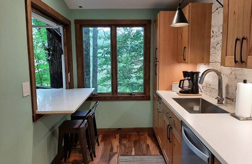 Fleetwood House | Stonecliff - River Access, Hiking Nearby, Wood Burning Fireplace, Game Room, Family Friendly
