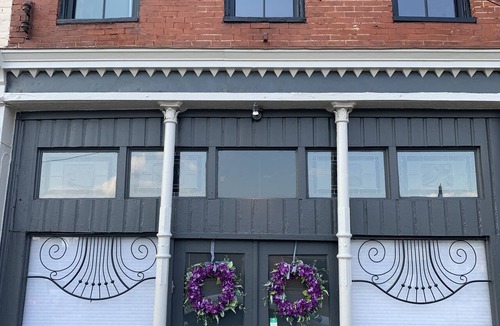Paducah Apartment | Studio Apartment located in the heart of historic Downtown Paducah built in 1882