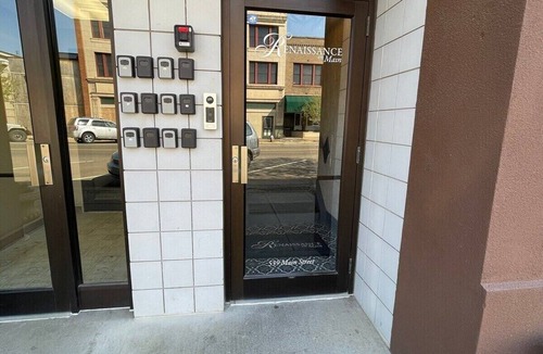Coshocton Apartment | Studio Apartment on Main Street in Coshocton (26)