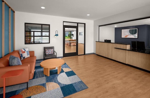 Biggar Hotel | StudioRes by Marriott Fort Myers Airport