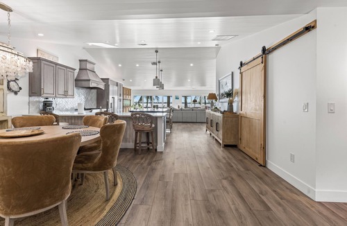 Rio House | Stunning 3 bedroom, 2.5 bathroom waterfront/dockside home