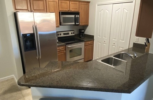 Naples Apartment | Stunning 3BR/2BA Condo in Naples