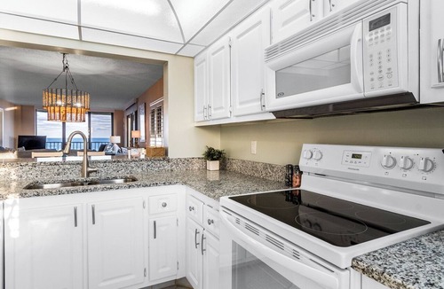 Fort Pierce Shores Condo | Stunning Direct Oceanfront Monthly Condo with Large Balcony & Heated Pool! 🌊