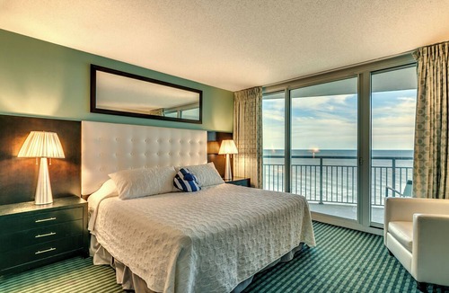 Downtown Myrtle Beach Condo | Stunning Oceanfront King Suite, Downtown MB
