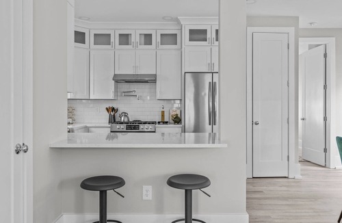 Durham House | Stunning Rooftop Deck Near Downtown Durham